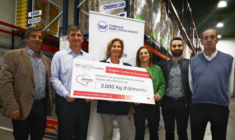 La plantilla de Menarini realiza una donación de 2.000 kg a la Fundación Banco de Alimentos
