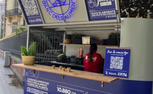 Ven a probar los zumos de fruta recuperada en nuestra foodtruck
