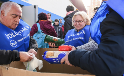 El Banc dels Aliments de Barcelona recoge 1.680 kilos de alimentos durante la Minicopa Endesa Badalona 2023